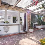 Casa Petunia